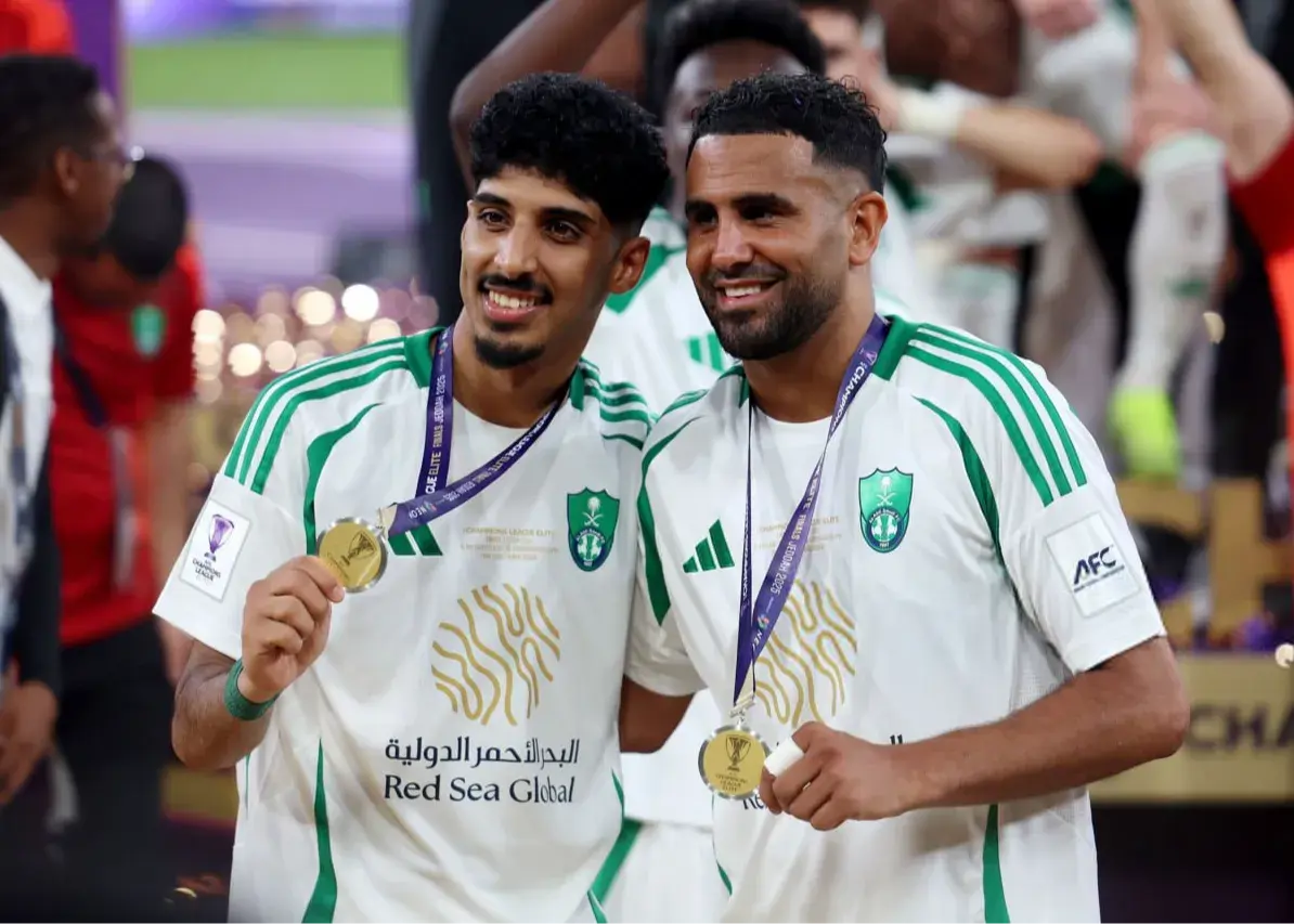 مسی به الاهلی بیاید از خوشحالی بال درمی‌آورم/ ریاض محرز: با کریستیانو رونالدو موافق نیستم!