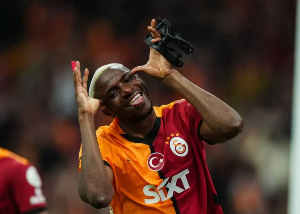 مهاجم نیجریه‌ای با 80 میلیون یورو در گالاتاسرای/ توافق گالا و ناپولی: اوسیمن محبوب‌ترین فرد در استانبول