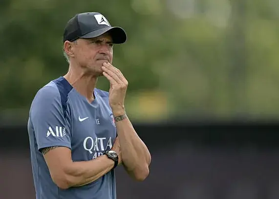 هشدار انریکه: چلسی خیلی قوی است، نگرانیم