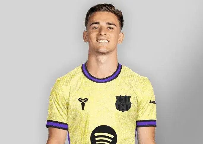 پیراهن دوم با نشان کوبی براینت/ رونمایی از پیراهن ویژه بارسا: هفته آینده در ژاپن