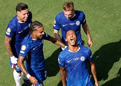 چیپ ژوائو پدرو نمک به زخم انریکه و پی‌اس‌جی