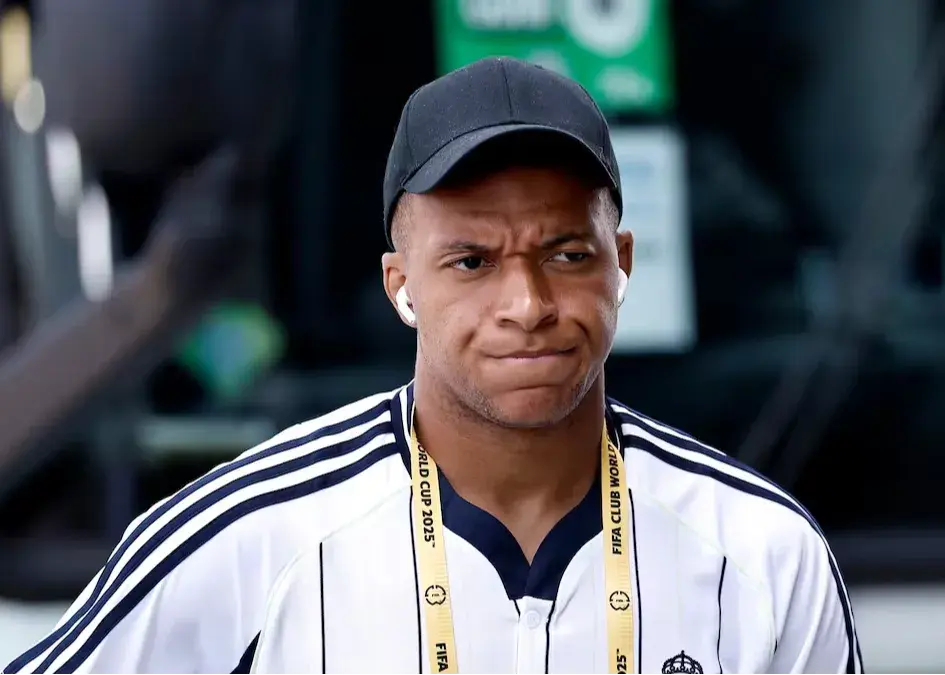 با وجود سقوط و حواشی زیاد/ مدیریت درخشان امباپه در باشگاه کان خبرساز شد