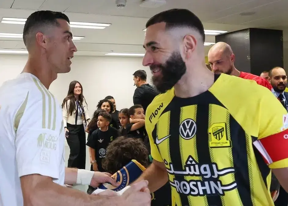 یک قانون جالب در لیگ روشن؛/ عربستان برای فوتبالش سقف هوشمند گذاشت!