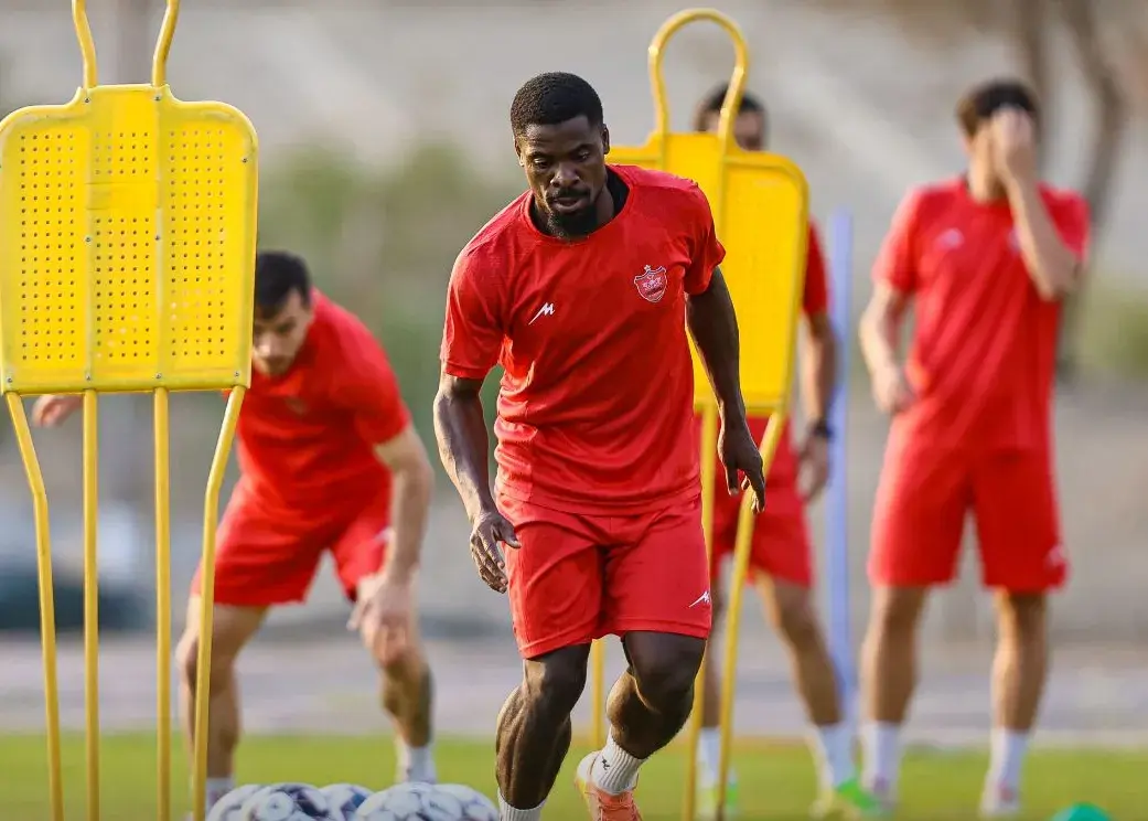 کارت بازی صادر شد اما…/ شوک به پرسپولیس: سرژ اوریه هپاتیت دارد!