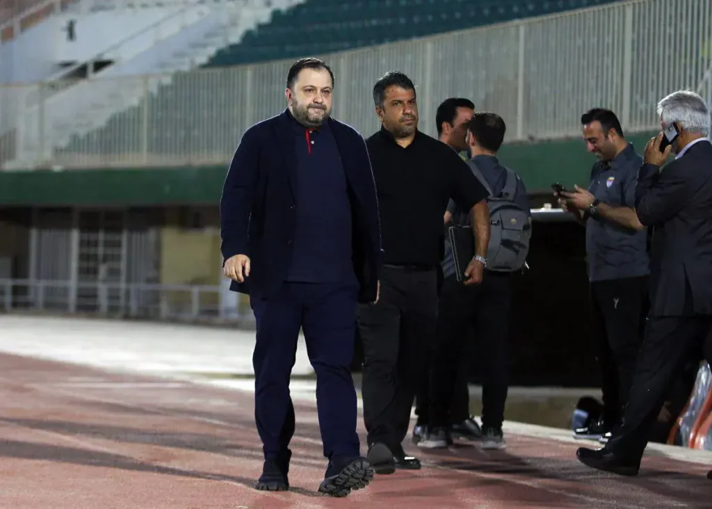 به دنبال جذب دو بازیکن دیگر برای چادرملو هستیم/ بابایی: در حفظ شاکله تیم از قهرمان لیگ بهتر بودیم