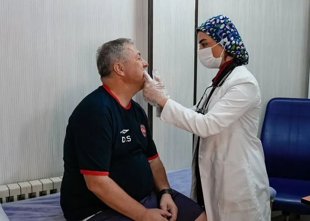 نمونه برداری از DNA  قهرمان لیگ!