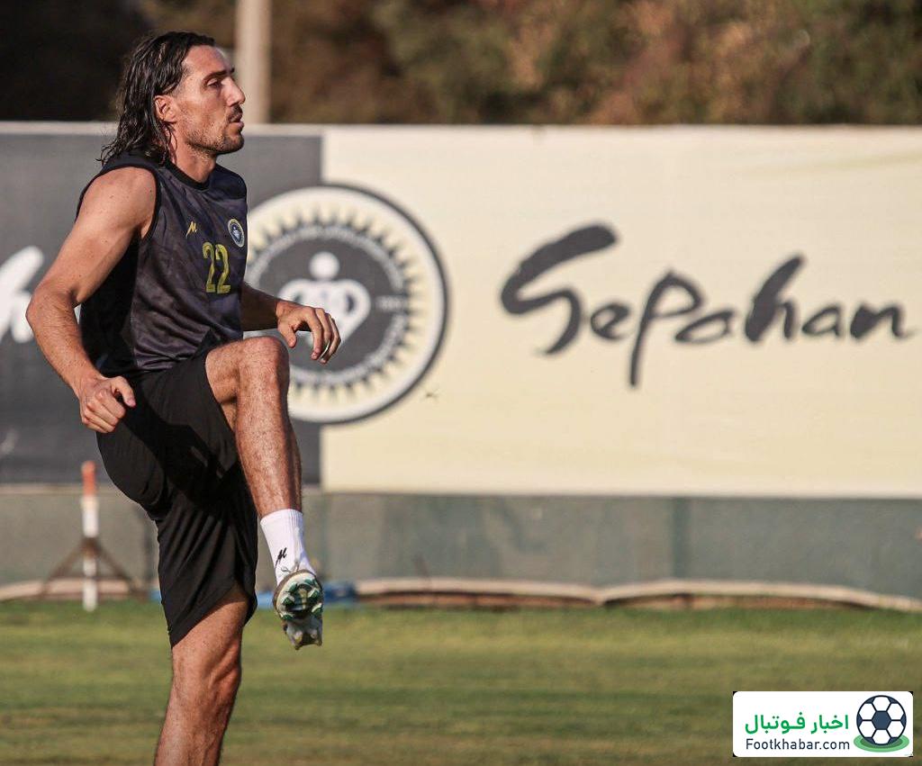 انزو با شماره ۲۲ در باغ فردوس:/ کریولی برای شروع لیگ استارت زد