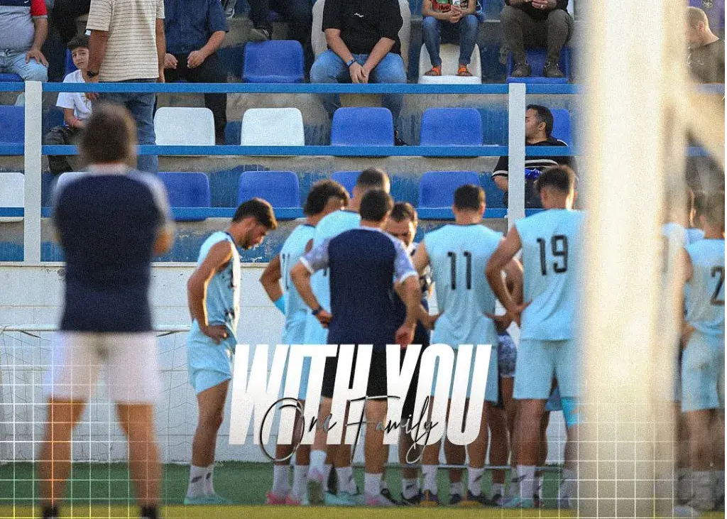 چشم سکوها به ساق‌ ستاره‌های تازه وارد:/ استقلال دیروز در کمپ حجازی خندید!