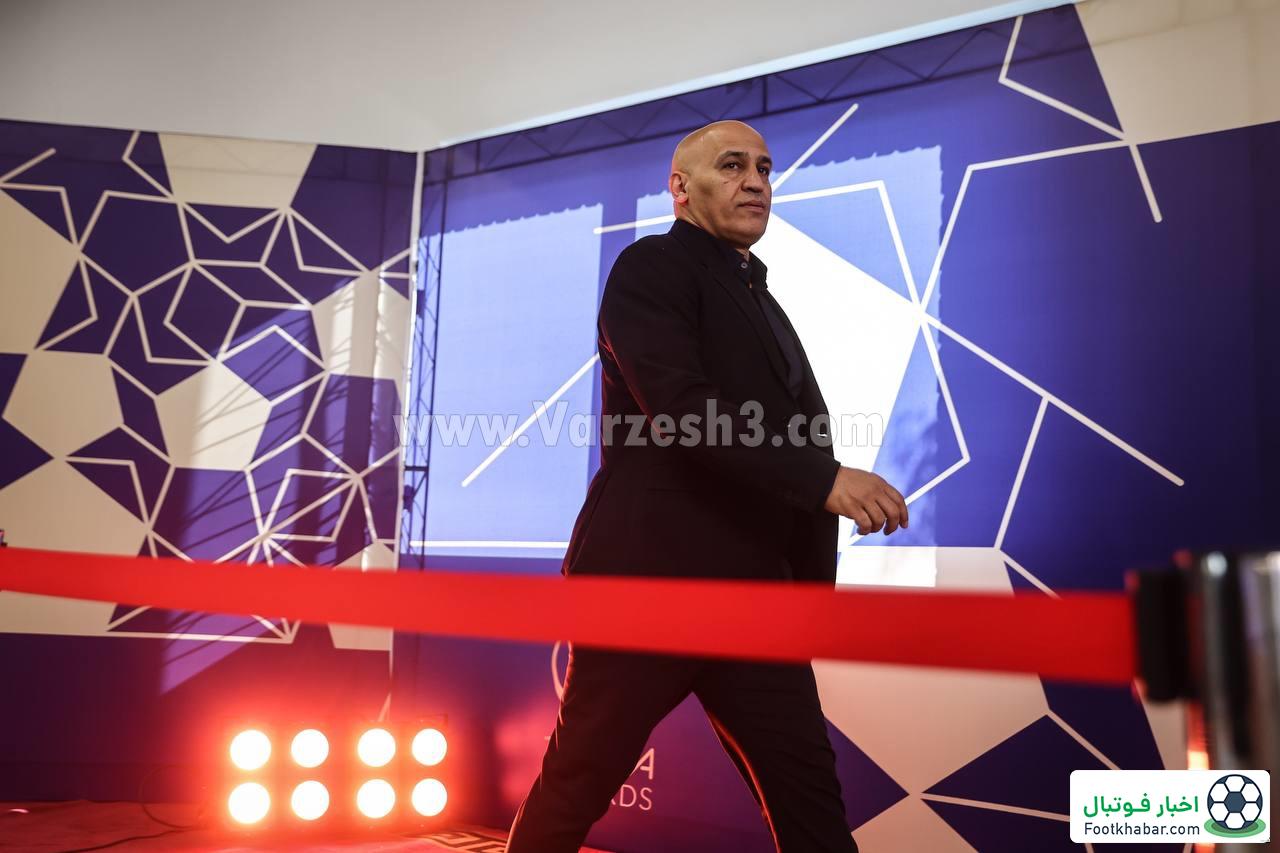 باید قهرمان لیگ می‌شدیم/ پاسخ به خانم سیما: منصوریان استاد 3-5-2!