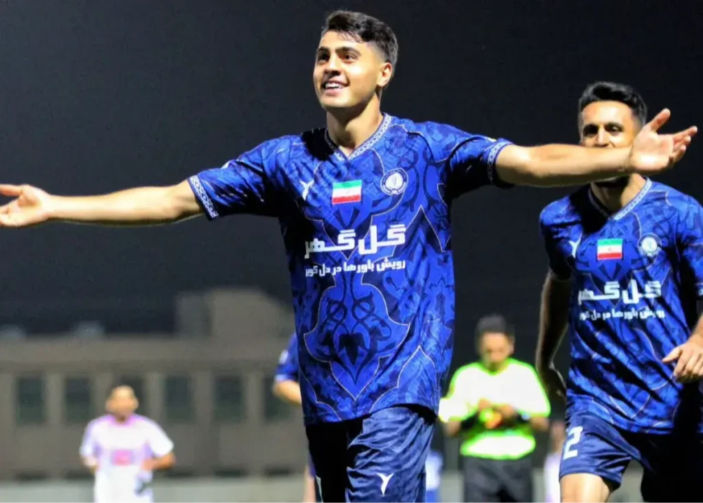 پردرآمدترین باشگاه نقل و انتقالات/ برای گل گهر از آسمان پول می‌بارد!