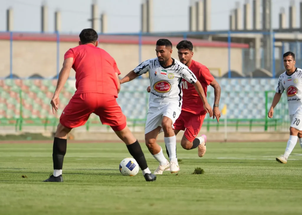 مهره متفاوت فجر برای مصاف با پرسپولیس