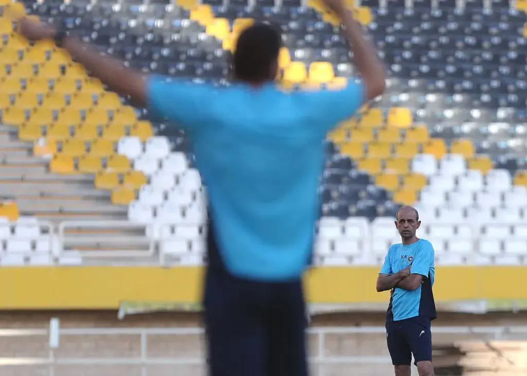 نویدکیا و عقیلی چشم‌بسته هم را پیدا می‌کنند:/ وجب به وجب نقش‌جهان زیر ذره‌بین!