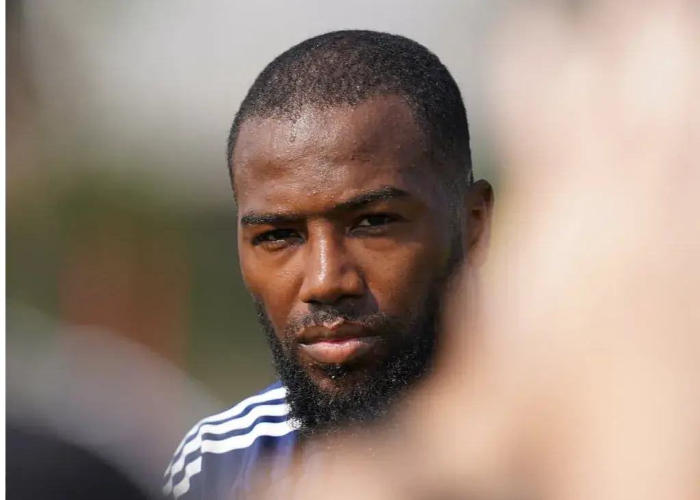 نازون امید جدید گلزنی آبی‌ها/ رسمی: رونمایی از تیام دوم با لباس استقلال