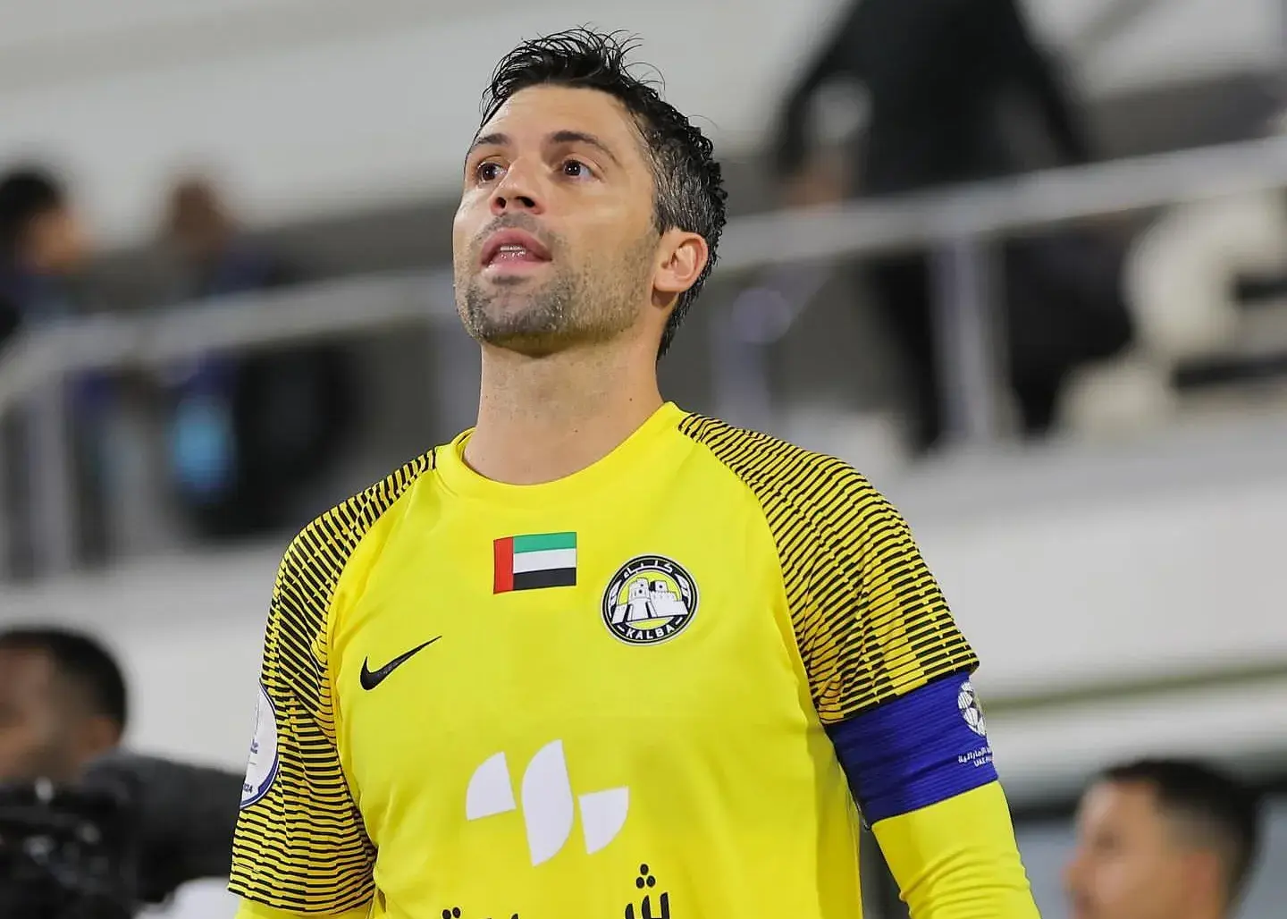 هافبک ایتالیایی جایگزین علی کریمی/ شاگرد فرهاد مجیدی را به استقلال بیاورید!