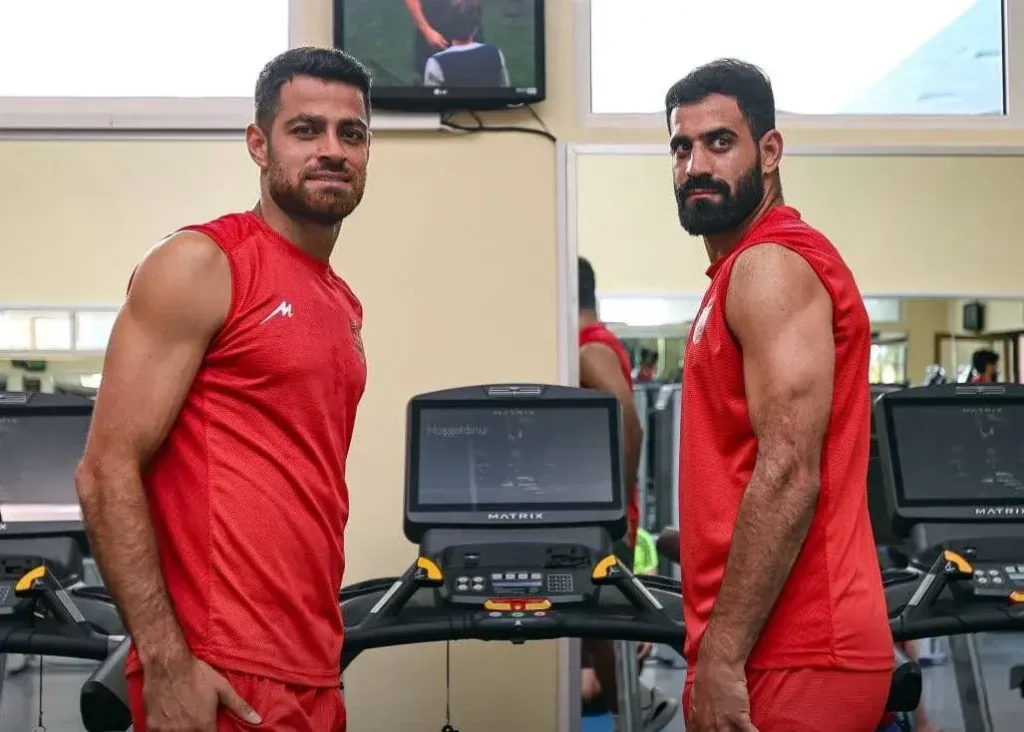 هاشمیان پرسپولیسیها را به دو گروه تقسیم کرد