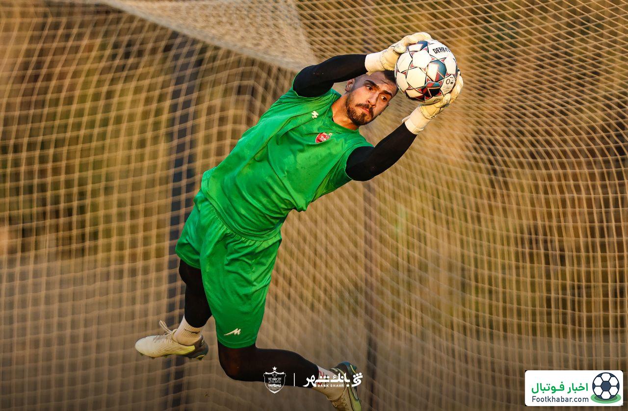 پرسپولیس کلک خلیفه را روی رفیعی نمی‌خورد/ رقیب نیازمند در پرسپولیس مشخص شد: امیر رفیعی