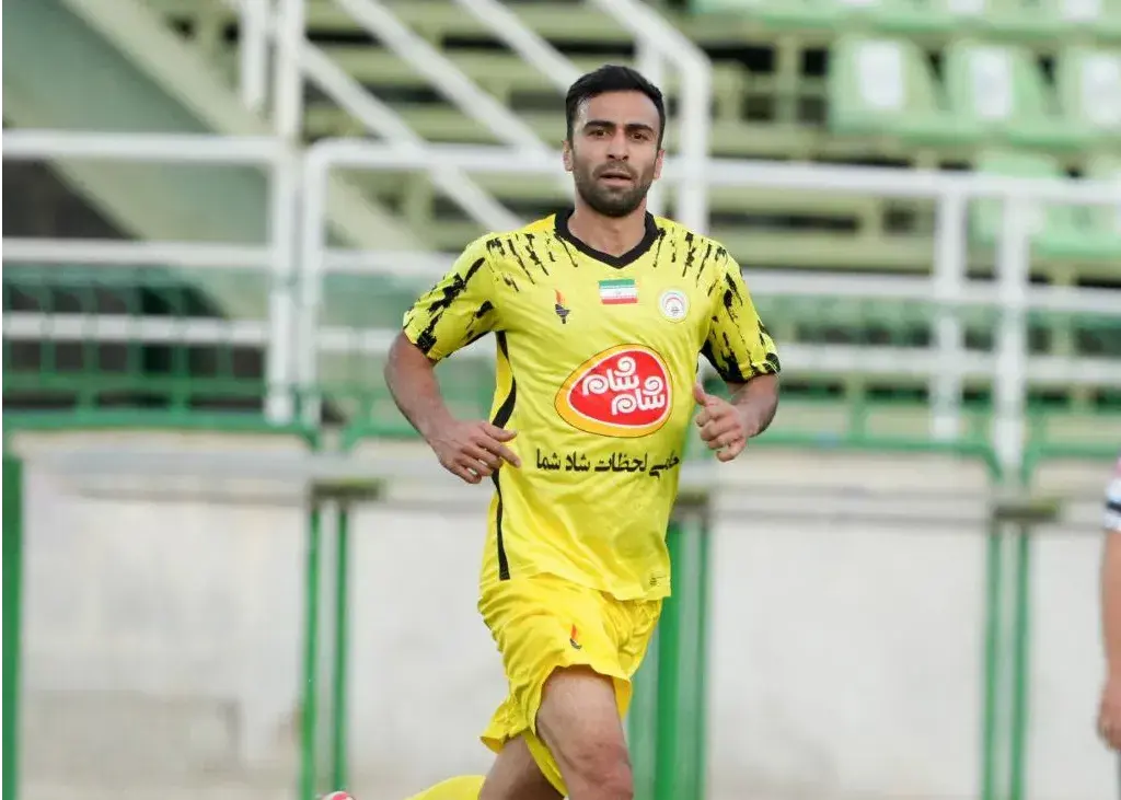 ارسلان مطهری بازی پرسپولیس را از دست داد