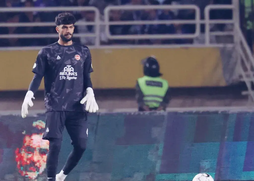 هق هق و گریه، قهقهه و خنده؛/ خروج عجیب ترین شماره تراکتور از سایه بیرانوند!