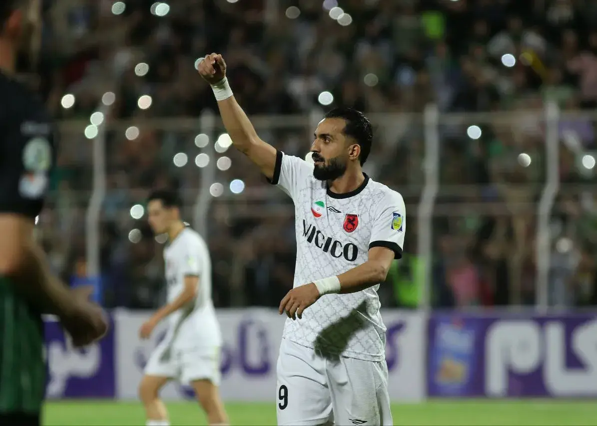 تکرار رفتار عجیب با قطع همکاری یک‌طرفه؛/ قرارداد مهاجم پرسپولیسی فسخ شد!