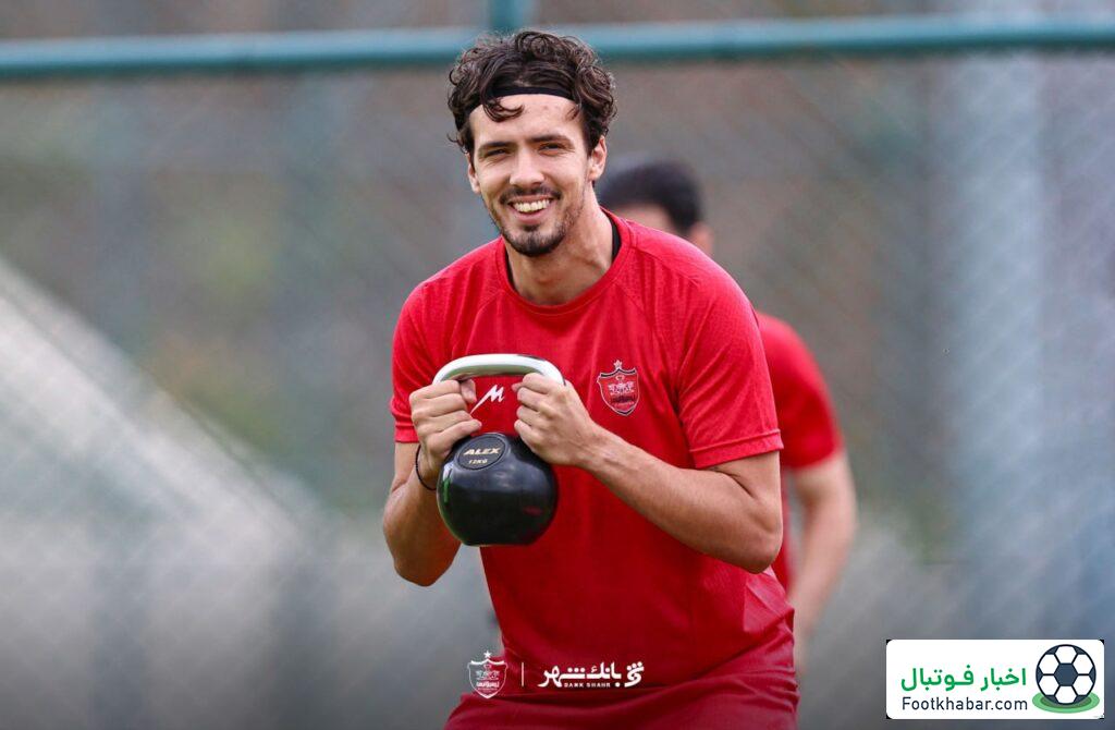 مجوز باکیچ به دست پرسپولیس رسید