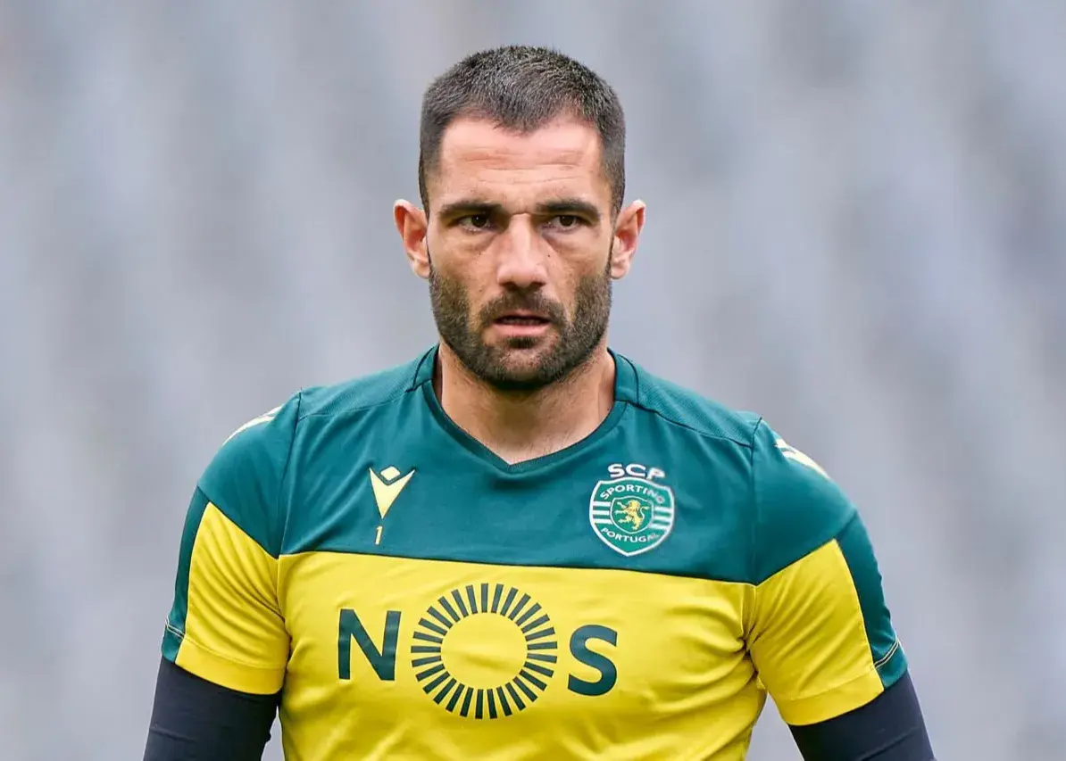 دروازه‌بان جدید استقلال آماده سفر به تهران