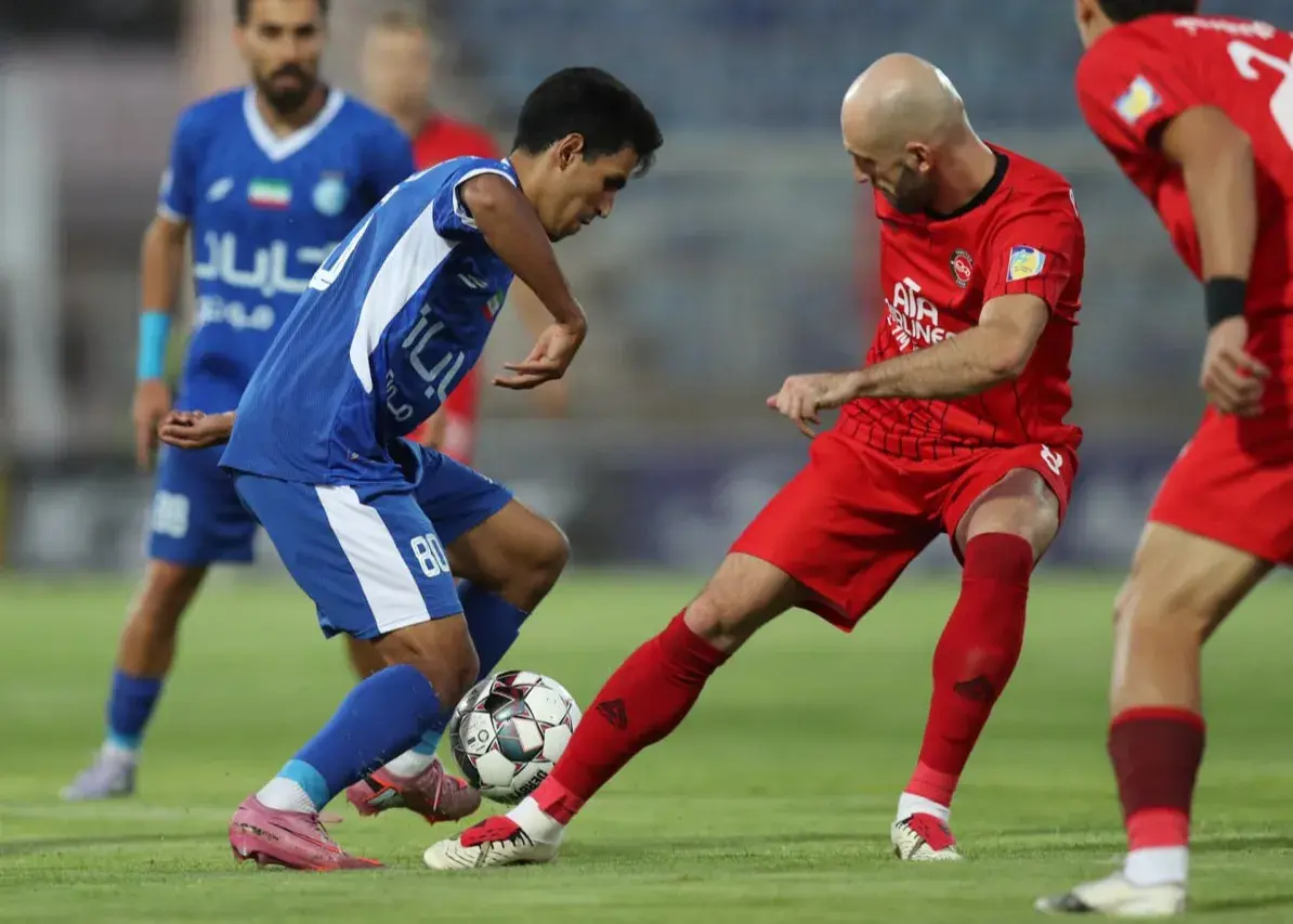 فصل جدید، بازگشت به گذشته/ لیگ برتر: بازی مهم روی چمن دهه شصت!