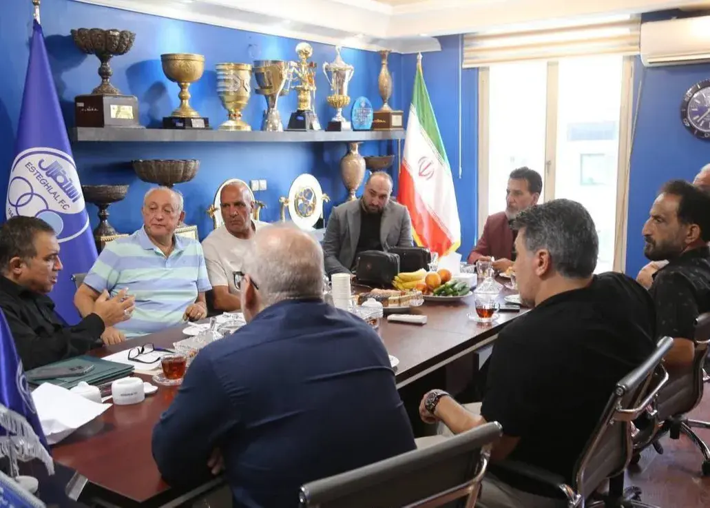 برگزاری نخستین جلسه هیئت مدیره کانون پیشکسوتان/ استقلالی‌ها به بهتاش فریبا و شاهرخ بیانی رای دادند!