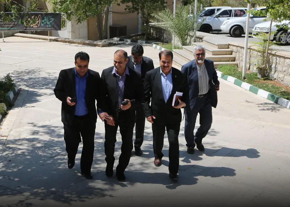 مدیران ورزشی زیستگاه گاندو در باشگاه ذوب‌آهن!