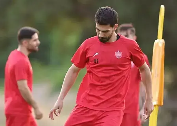 اولین موقعیت فصل پرسپولیس با ضربه شکاری