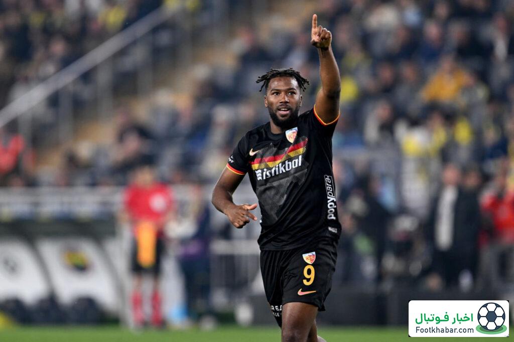 نازون از هواداران کایسری خداحافظی کرد/ یک قدم تا رونمایی رسمی از مهاجم جدید استقلال