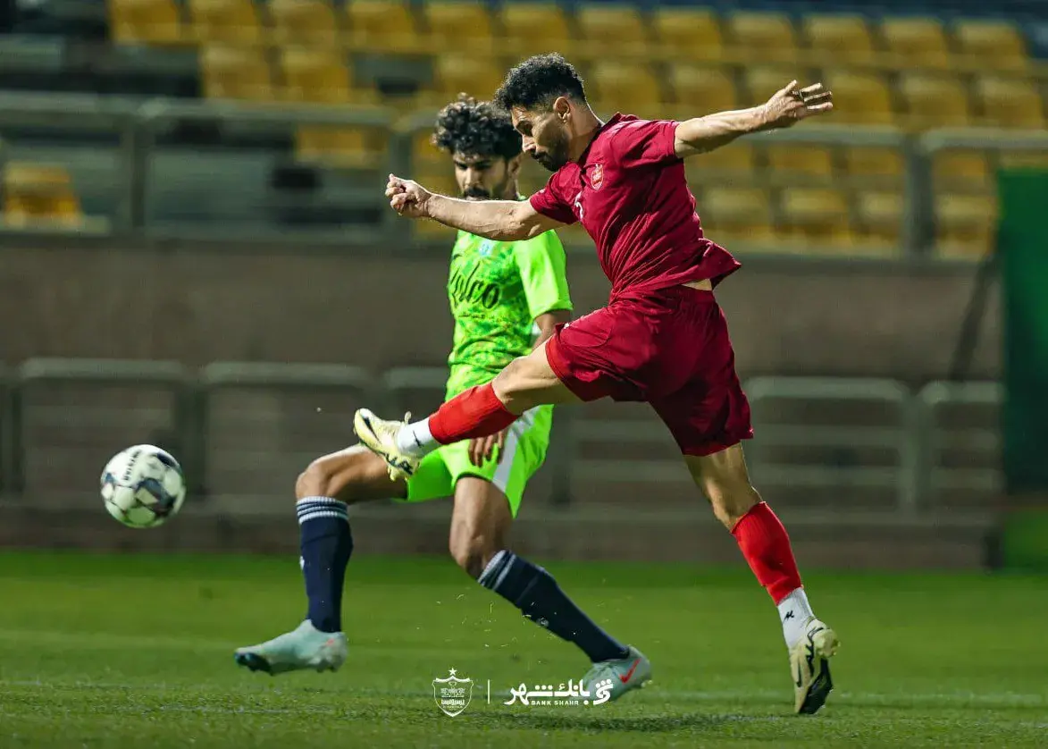 آشنایی بیشتر با تیم هاشمیان در دوستانه نفسگیر/ یازده پیراهن پرسپولیس به قیمت طلا!