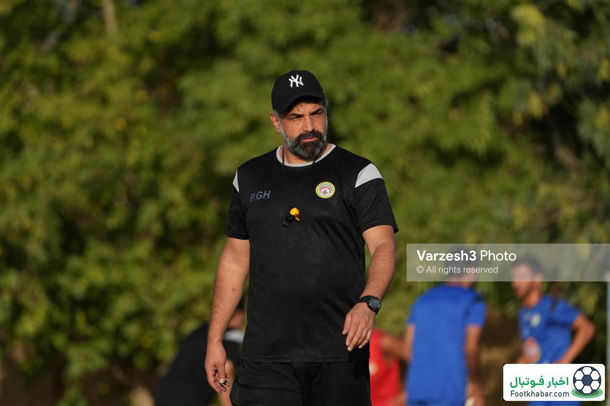 فوتبال ایران پتانسیل سه روز یک بازی را ندارد؛/ پیروز قربانی: پرسپولیس باید به ما احترام بگذارد