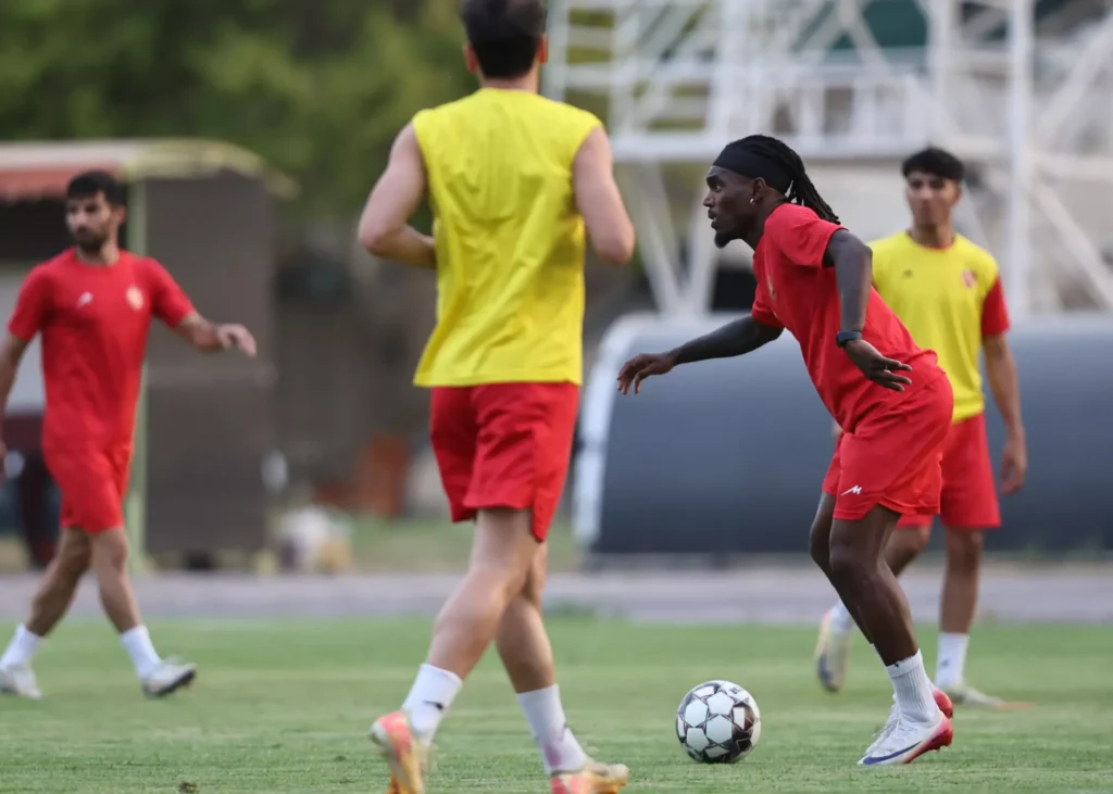 شایعه عجیب در مورد بیفوما تکذیب شد