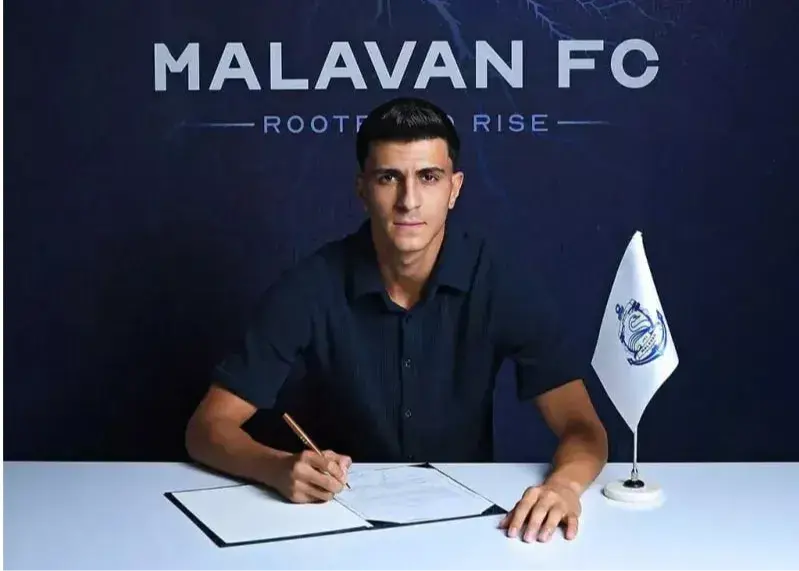 روز سخت بچه اصفهان میان عقل و قلب!