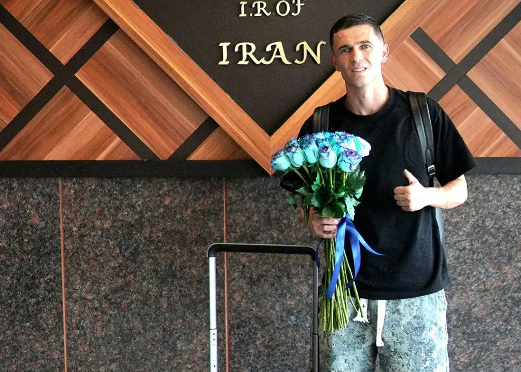 خیلی مشتاقم تا خانواده بزرگ آبی را ببینم/ اولین صحبت آسانی درباره هواداران استقلال