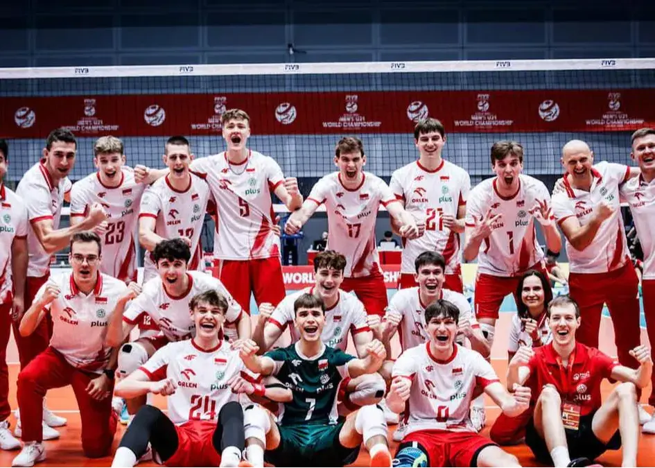 لهستان سریع صدرنشینی را از ایران پس گرفت