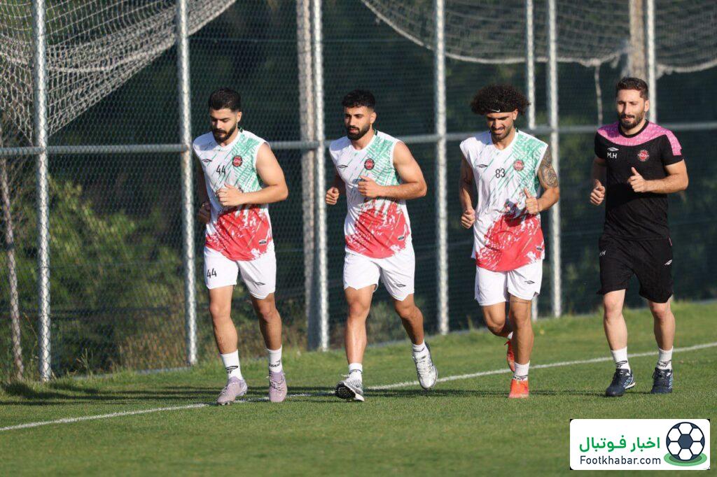 تراکتور راهی تهران می‌شود