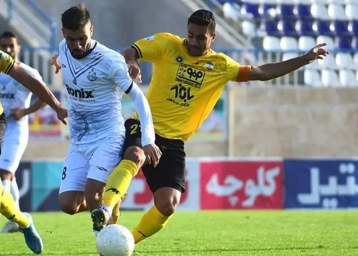 بازی هیجان انگیز در شروع فصل؛/ گزارش زنده: ملوان 0 – سپاهان 0