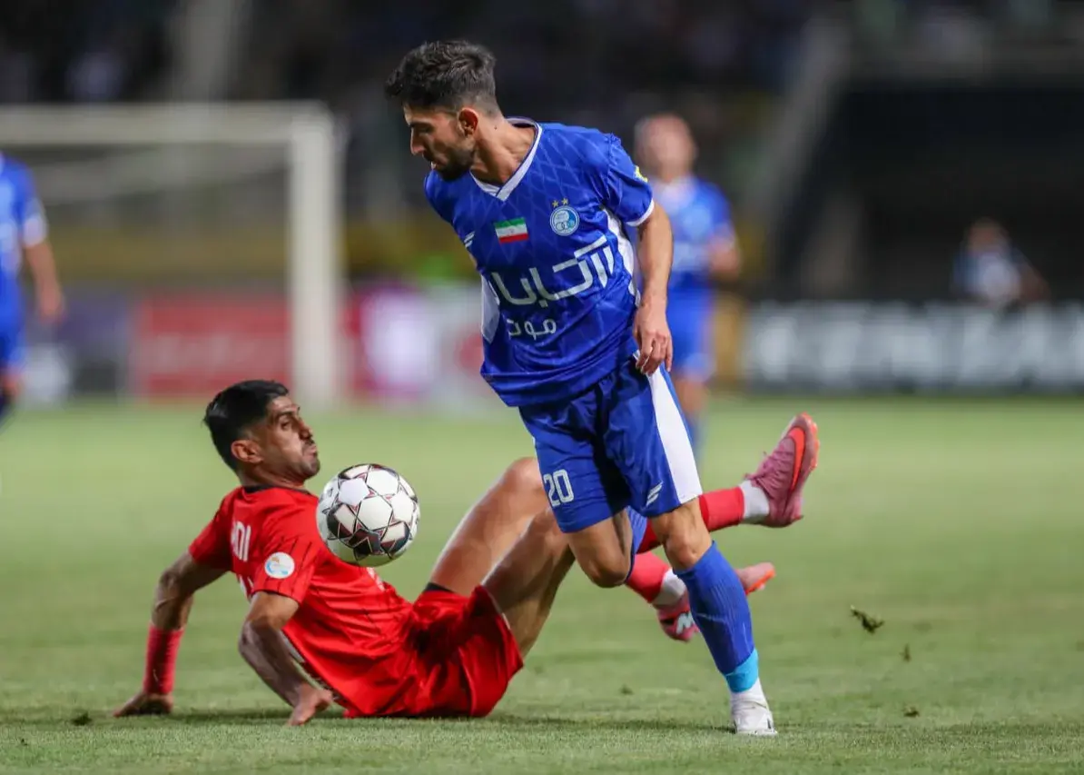 سر توپ، تغییر مسیر و عبور از دو ستاره قرمزپوش/ لحظه‌ای که کوشکی استقلالی‎‌ها را ذوق‌زده کرد