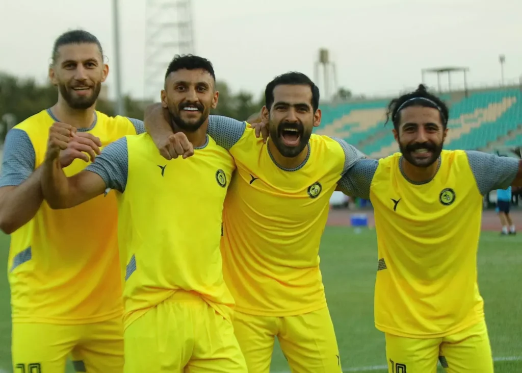 پیروزی 90 مقابل نارنجی پوشان