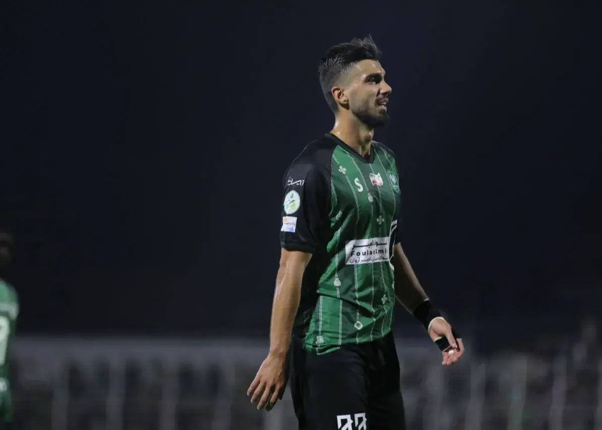 آقاجانپور یک تماشاگر ویژه داشت؛/ بهترین روز زندگی مدافع سابق تراکتور