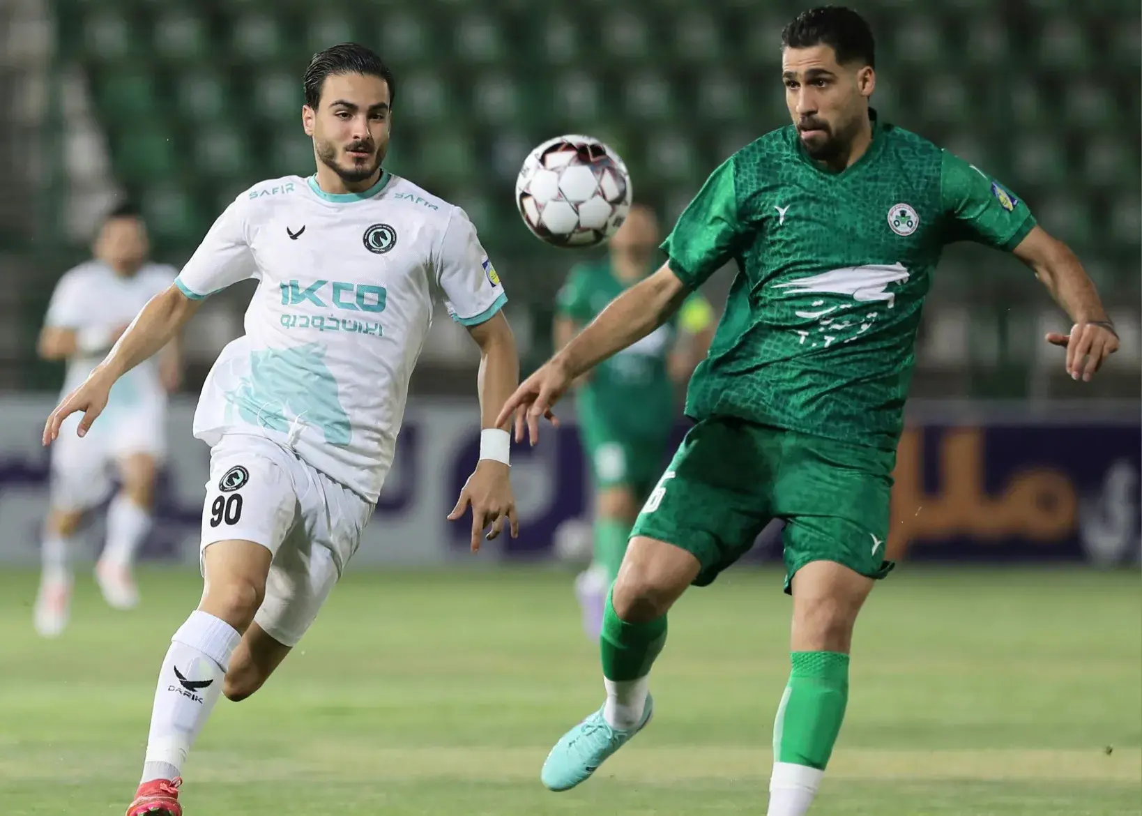 گاندوها فقط دفاع دارند: / ذوب آهن با پاتوسی دوباره حمله می‌کند!