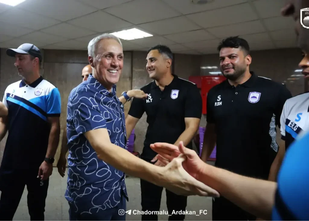 اسطوره فوتبال ایران در جشن پیروزی چادرملو