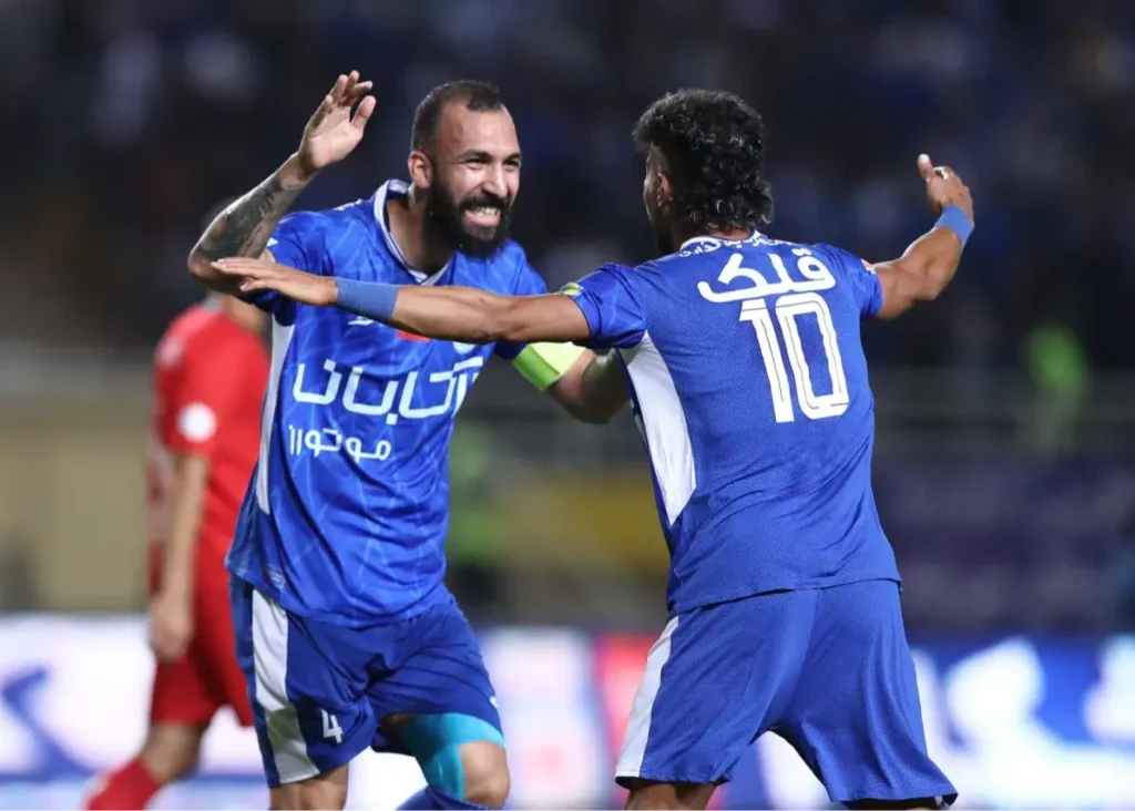 اصرار روزبه گران تمام شد؛/ شوک به استقلال: کاپیتان شروع لیگ را از دست داد!