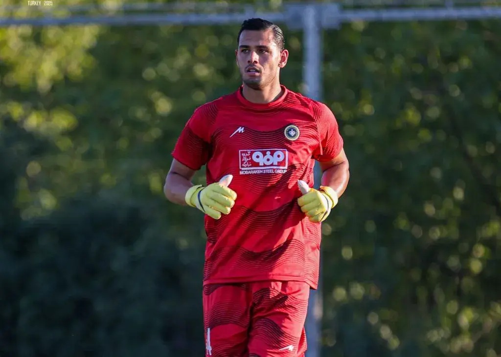 میرزازاد تا امشب برای جدایی وقت دارد/ ساعت های پراسترس برای دروازه‌بان سپاهان