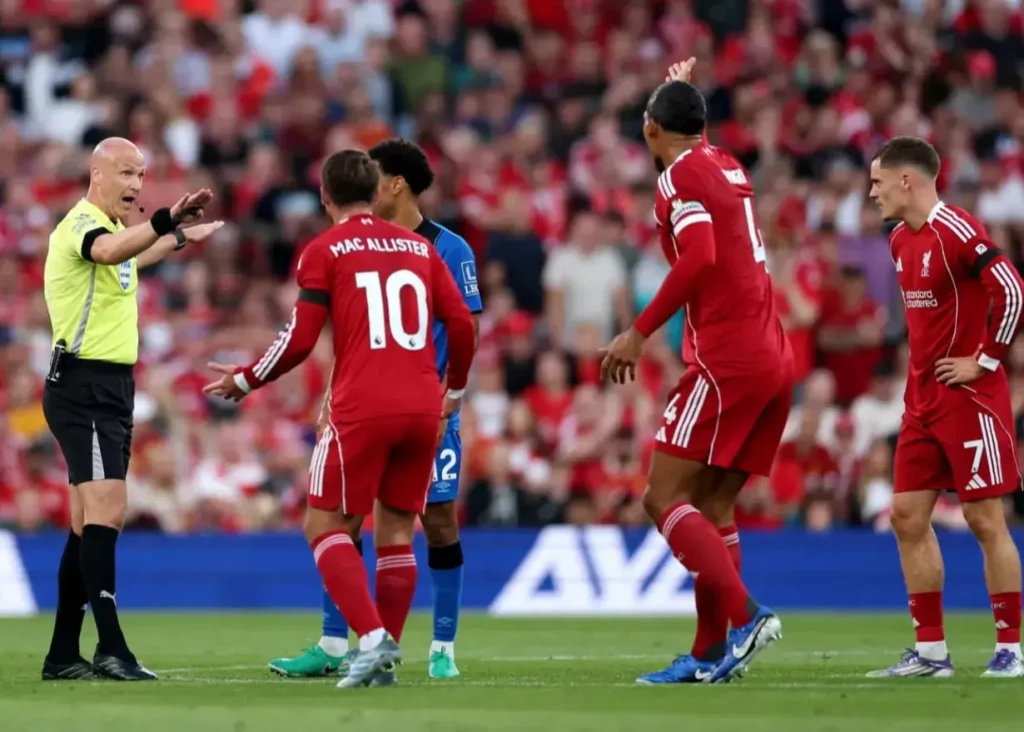 انتقاد کاراگر از قضاوت بازی افتتاحیه فصل/ جنجال ‏VAR‏ و هند: فکری به حال این قانون بکنید!‏