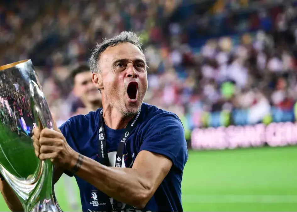 انریکه در اندیشه تاریخ‌سازی/ تکمیل شاهکار مرد اسپانیایی در پاریس