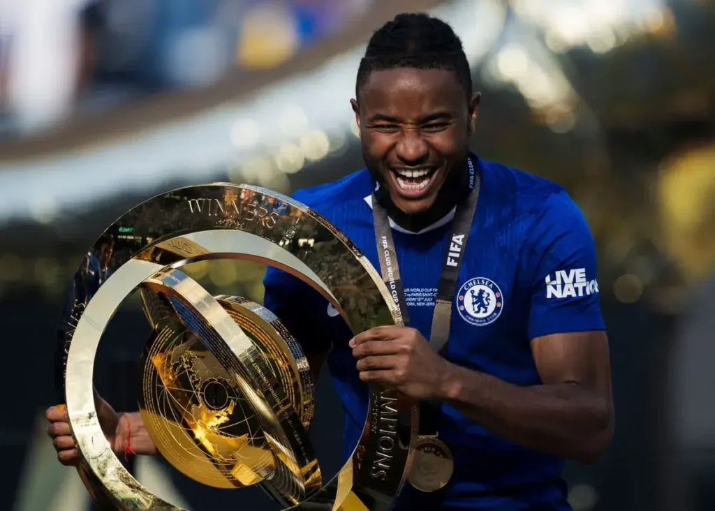 انکونکو به جای نیک وولتماده/ پلن ‏B‏ بایرن: لوئیس دیازِ دوم از چلسی می‌آید