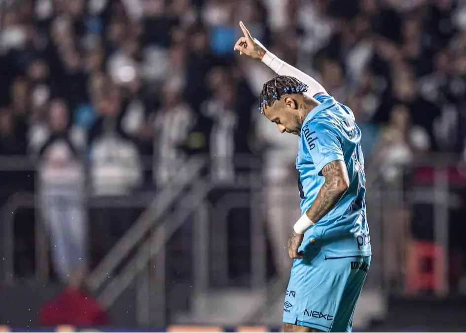 با دبل برای سانتوس/ پیغام بلند و واضح نیمار برای آنچلوتی