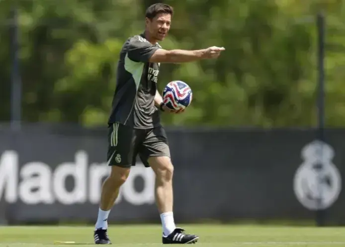 بازگشتت یک معضل قدیمی/ اولین شوک به رئال ژابی آلونسو در اتریش